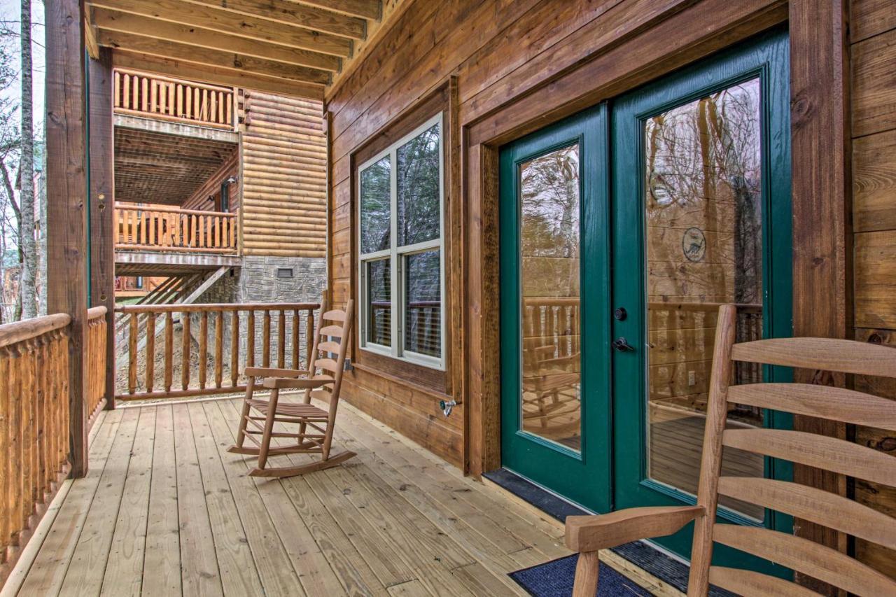 Luxe Cabin With Home Theater Less Than 2 Miles To Gatlinburg Zewnętrze zdjęcie